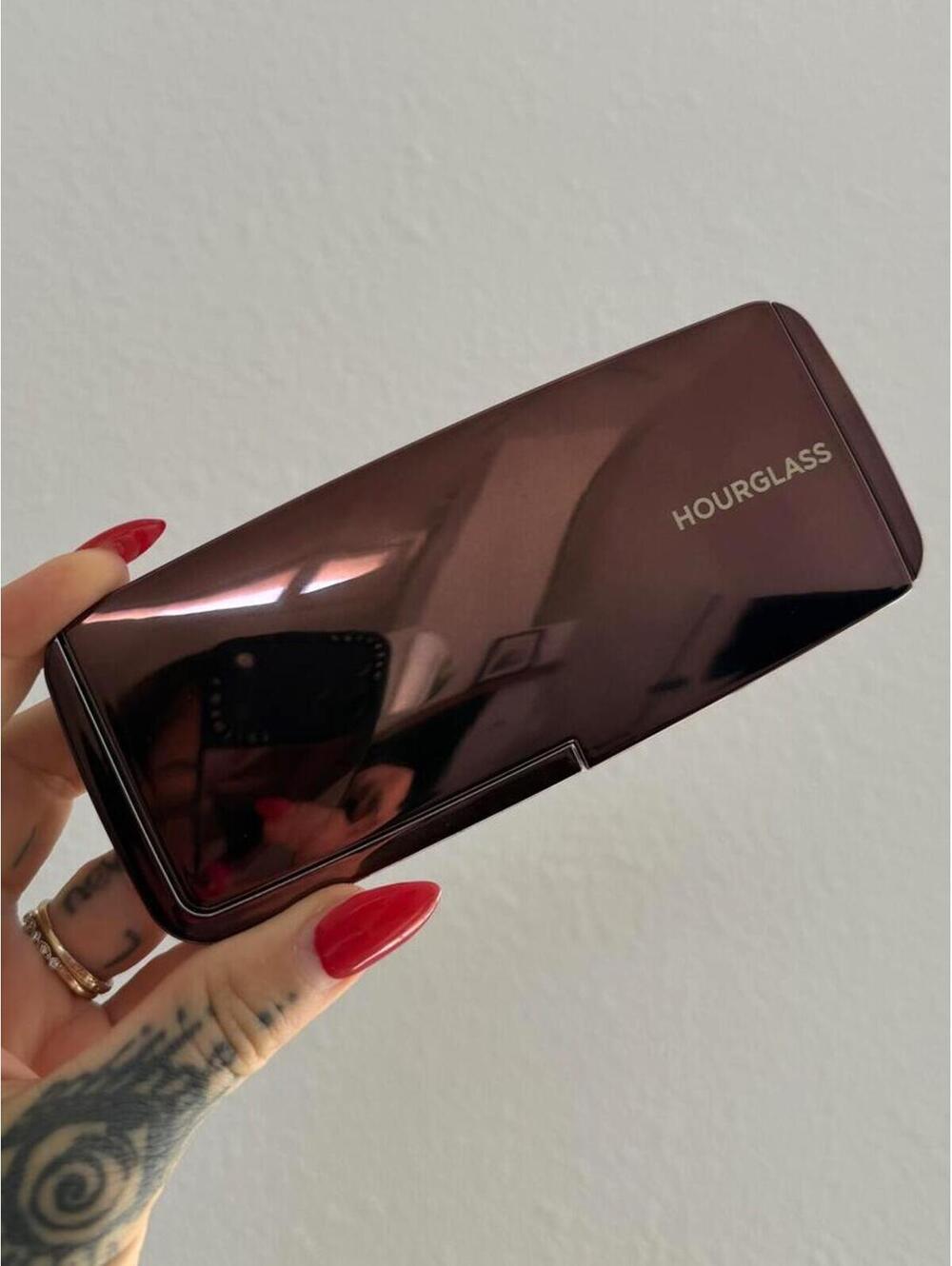 Hourglass Ambient Lighting Palette Volume I
